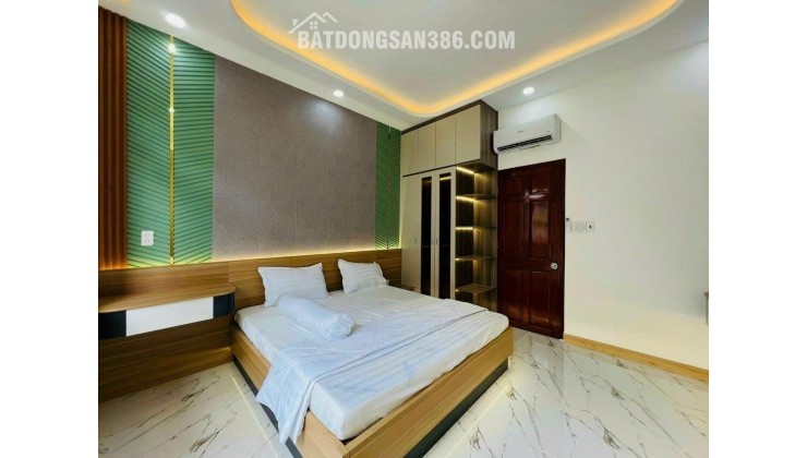 Bán gấp hạ giá 400tr căn nhà full nội thất ở HXH Bùi Quang Là P12 GV. Lh:0906914566