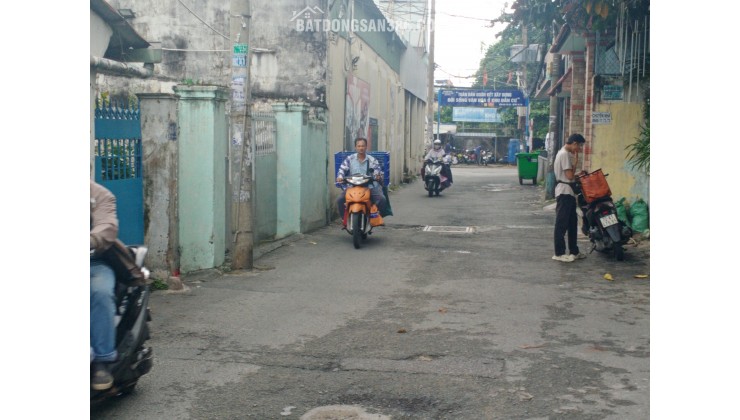 Cần bán căn nhà hẻm xe hơi tránh, đường Âu Cơ, phường Tân Thành, Tân Phú