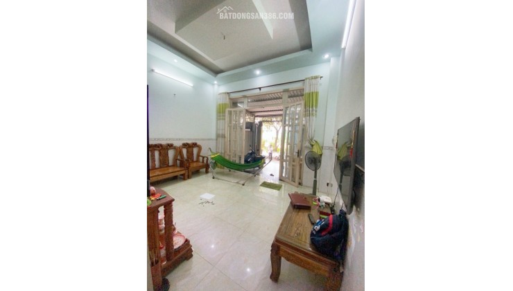 VIP LINH ĐÔNG XE HƠI ĐỖ CỬA - 66M2 NGANG GẦN 5M - 3 TẦNG BTCT - ĐÃ HOÀN CÔNG - CHỈ 4.8 TỶ.