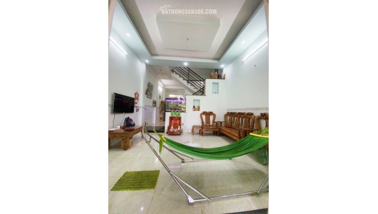 VIP LINH ĐÔNG XE HƠI ĐỖ CỬA - 66M2 NGANG GẦN 5M - 3 TẦNG BTCT - ĐÃ HOÀN CÔNG - CHỈ 4.8 TỶ.