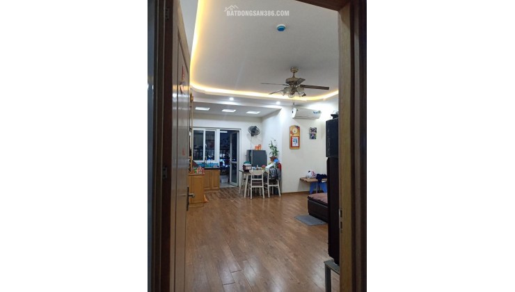 Chính chủ cần bán căn hộ Góc 76m2 toà HH01 Kđt Thanh Hà Cienco 5