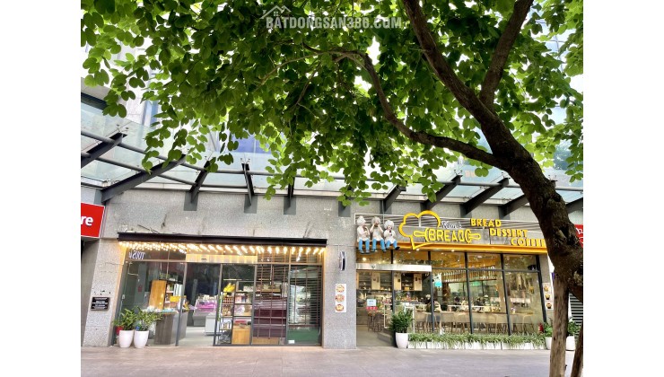 Bán sàn thương mại tầng 1 toà R4 Goldmark City, sẵn HĐ thuê Cafe Breadkim lợi nhuận 7,6%