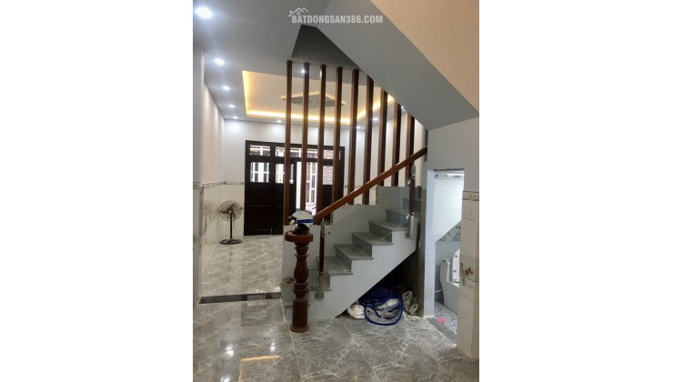 Cần bán nhà hẻm 112 Trường Chinh, Tân Thới Nhất, quận 12, ngang 4,2m,nở hậu 4,3m