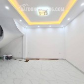 Cần bán nhà ngõ 31 Nguyễn Cao, Lò Đúc, Hai Bà Trưng, 25m, giá 3 tỷ 9