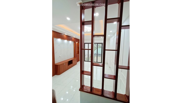 ❤️Chỉ giá 8.3 tỷ mua nhà thang máy 6 tầng khu DV Kiến Hưng, Hà Đông - DT 54m² - Đường ô tô tránh.