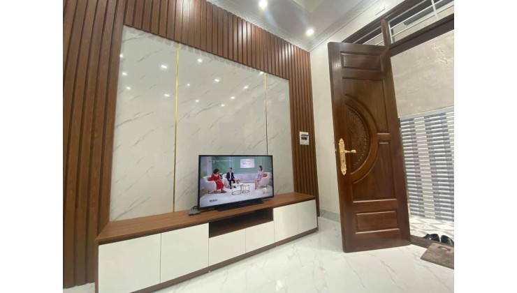 NHÀ SIÊU VIP Vương Thừa Vũ -Thanh xuân , 63M2 chỉ 7.25 Tỷ ,3 mặt thoáng , Oto đỗ cách 20M