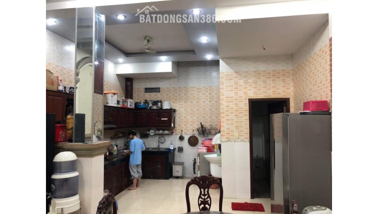 Bán nhà riêng đất 104m2 (nhà đẹp 3 tầng) Phường Linh Trung - Gặp trực tiếp chủ nhà