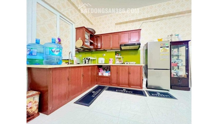 Tôi Cần bán căn hộ 72m toà HH03 Kđt Thanh Hà, giá rẻ nhất Lh 0335688885