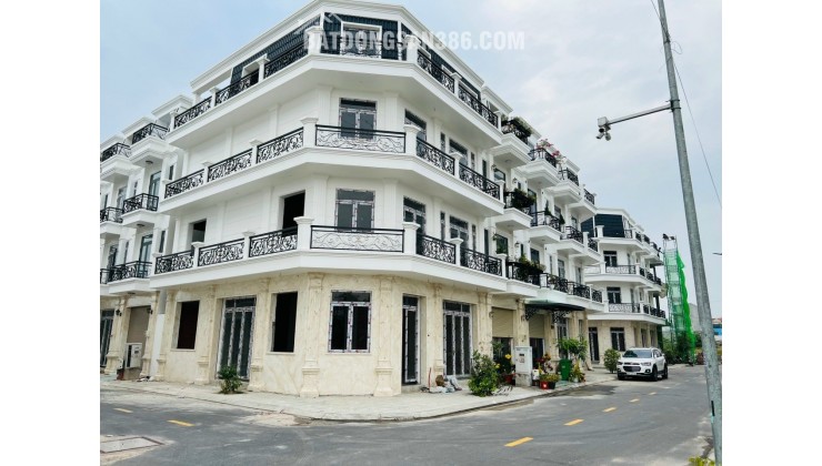 Cần bán biệt thự nhà phố, mặt tiền đường 12m, An Phú Đông, Q12. DT 200m2 1 trệt 2 lầu. Giá 10.5 tỷ