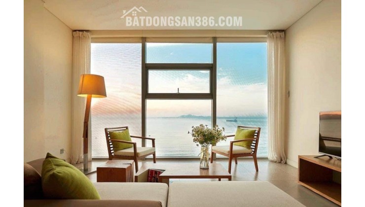 CC cần bán gấp căn hộ 2PN view trực diện biển Mỹ Khê, Đà Nẵng, sổ hồng lâu dài, giá 3xxx