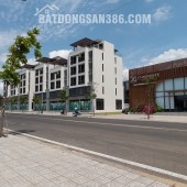 Vip 1 bán nhà mặt biển 108m2/5 tầng tại đường Lê Duẩn Tuy Hoà Phú Yên rẻ hơn thị trường 5ty