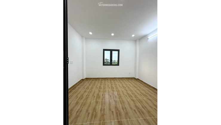 BÁN NHÀ NGUYỄN THƯỢNG HIỀN P6 BÌNH THẠNH: 38,5M2 SHR 2.15 TỶ. LH:0767954927.