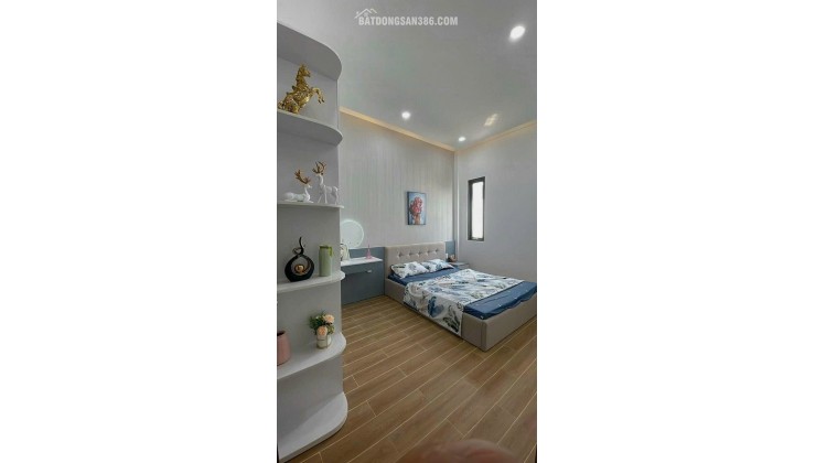 Bán Căn Nhà Gác Lửng 120m2, 710tr SHR gần chợ Phước Thạnh-Củ Chi