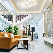 NHÀ ĐẸP LẠC LONG QUÂN 30M2 6.25T – 20M Ô TÔ TRÁNH – NGÕ THÔNG TRƯỚC NHÀ