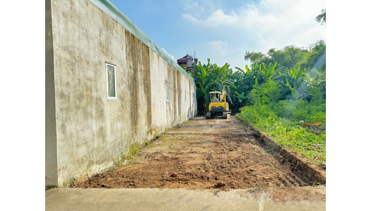 Bán đất Quang Minh, Mê Linh, Hà Nội. Mặt tiền kinh doanh, oto tránh, DT 100m, giá 4 tỷ.