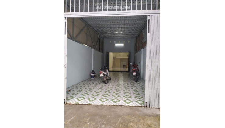 Cho thuê mặt tiền kinh doanh đa ngành nghề tại Hóc Môn 8tr/th/143m2. Lh:0975425348