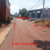 Đất Tại Chợ Huyện 5x50(250m2) có 100m2 thổ cư giá chốt 195tr