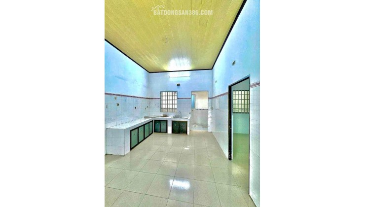 Cần bán gấp căn nhà cấp 4 gần đường trần Văn Trẫm , Củ Chi 115m2 sổ hồng riêng giá 680tr