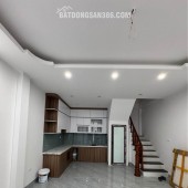 Bán nhà riêng Sơn Đồng, Hoài Đức 30m2. Lô góc 5 tầng Ôtô đỗ cửa. Cách 120m đến chợ Yên Bệ