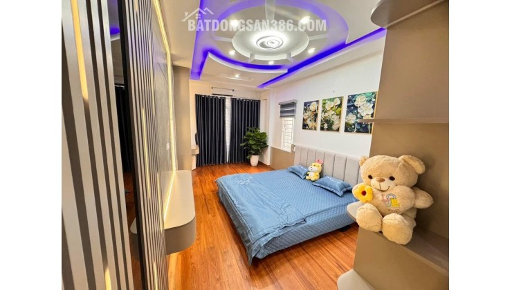 NHÀ DÂN XÂY CHẮC CHẮN NGÕ 506 BẠCH MAI_VÀI BƯỚC RA PHỐ_32M2 CHỈ 5.28 TỶ