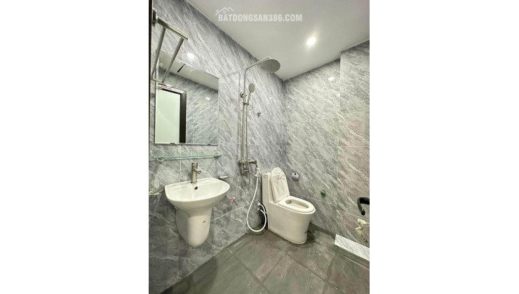 Bán nhà riêng 40m2 xây dựng 4 tầng cạnh chợ Giang Xá, TT Trạm Trôi, Hoài Đức LH 0912651992