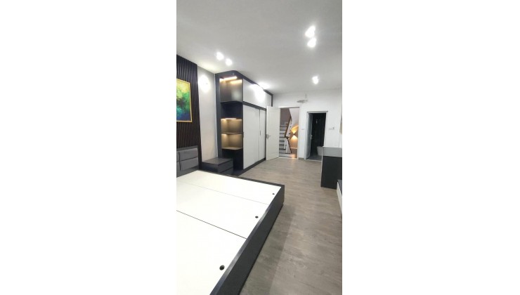 NHÀ KIM NGƯU_NHÀ MỚI TINH_TẶNG FULL NỘI THẤT_40M2 CHỈ HƠN 6 TỶ