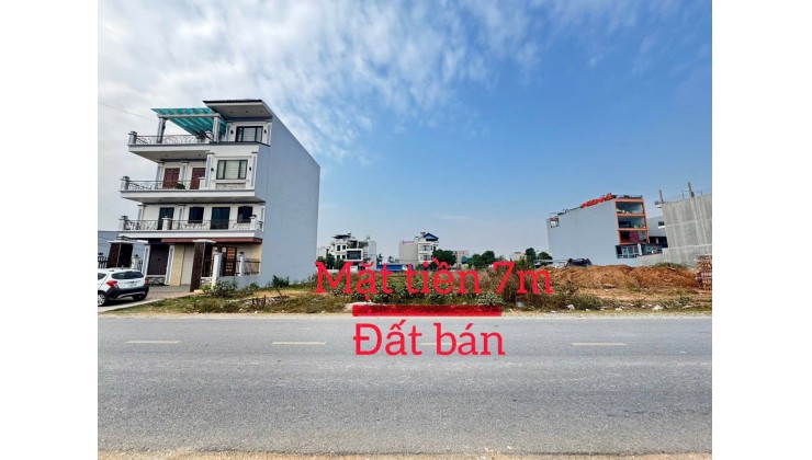 Bán đất khu đô thị Chi Đông, Mê Linh, HN. Trục chính, kinh doanh sầm uất. DT 210m, giá 13 tỷ.