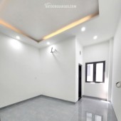 Nhà cần bán gần Hội nghị tiệc cưới Rosa 1 trệt 2 lầu
