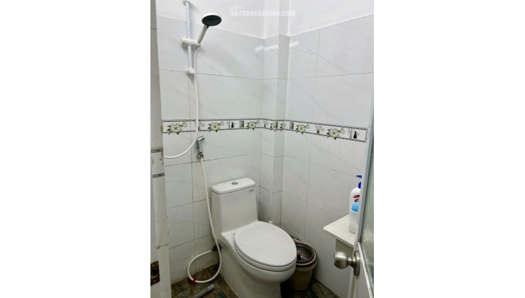 NHÀ HẺM (37M2) 2 PHÒNG NGỦ, ĐƯỜNG LÊ VĂN DUYỆT, Q.BÌNH THẠNH. LH:0779351867 – 0764071867.