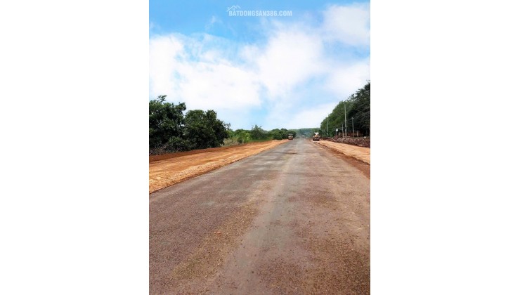 Đất ở tại đô thị 360m2 sau TTHC Huyện kế bên là KCN giá 165tr