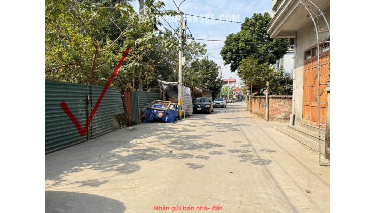 Bán đất làng Gia Tân - tổ 11, thị trấn Quang Minh, Mê Linh, HN. Cách đường Võ Văn Kiệt 750m. MT kinh doanh nhỏ.