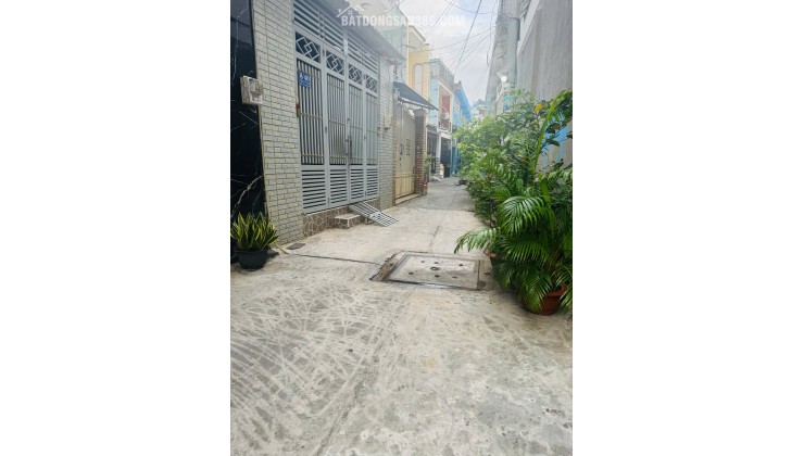 CHÍNH CHỦ BÁN NHÀ SÁT COOPMART, GẦN ĐẦM SEN – 52M 1TRỆT 1LẦU -SHR CHỈ 5T990. LH:0908980828