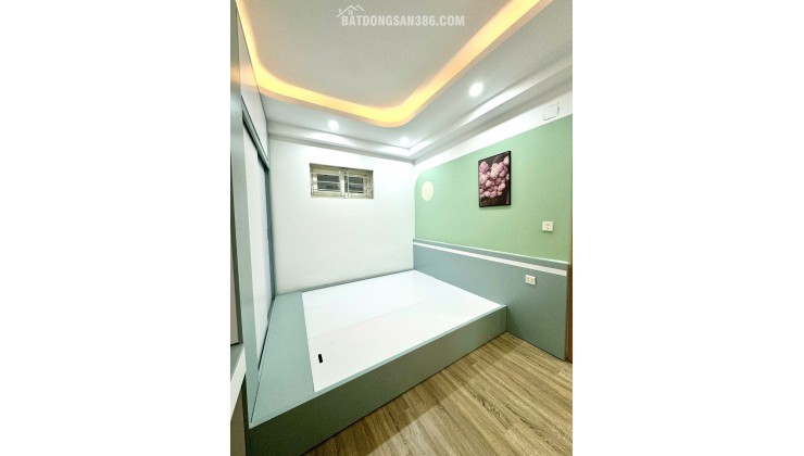 Chính chủ gửi bán căn hộ 2 ngủ view Hồ, full nội thất mới tại tòa HH02-2B KDT Thanh Hà Cienco 5