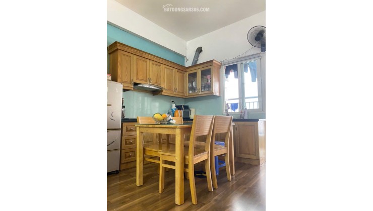 Chính chủ gửi bán căn hộ 2 ngủ view sát Hồ điều hòa, giá rẻ nhất KDT Thanh Hà Hà Đông
