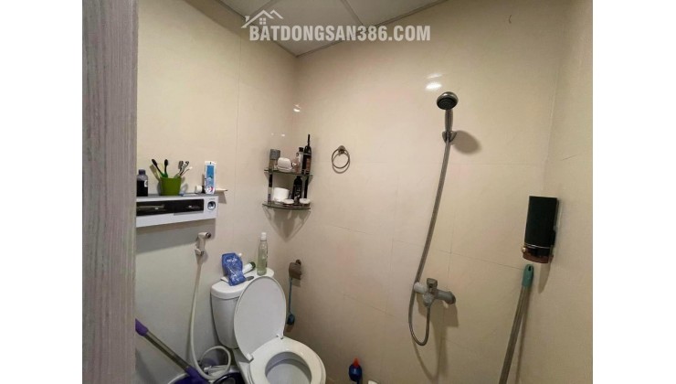Cần bán gấp căn hộ góc 80m2, tầng 17 view Hồ điều hòa, full nội thất tại KDT Thanh Hà Cienco 5