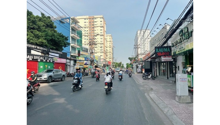 MỘT CĂN RA MẶT TIỀN- XE HƠI VÀO NHÀ- NGUYỄN XÍ- BÌNH THẠNH- 50M- 2 TẦNG- 8x6.8- 6.55T
