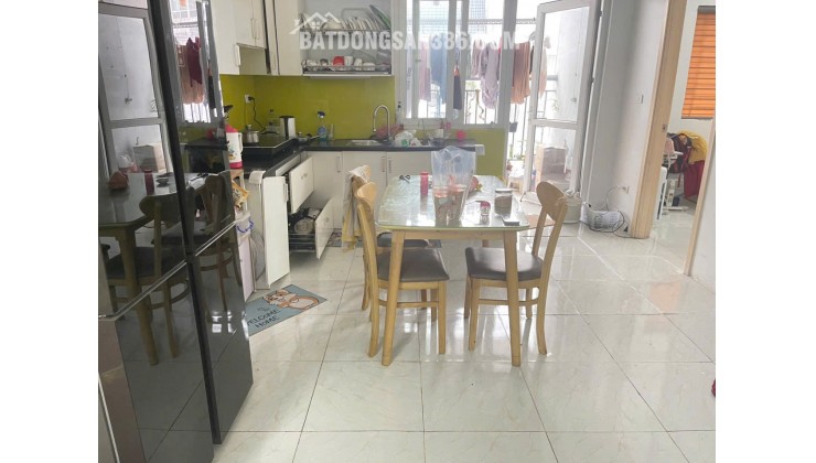 Cần bán gấp căn hộ 2 ngủ nhà đẹp, tầng cao tại KDT Thanh Hà Cienco 5