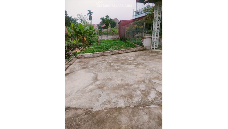 Chính chủ gửi bán lô đất đường ô tô đỗ cửa, giá đầu tư tại thị trấn Kim Bài Thanh Oai