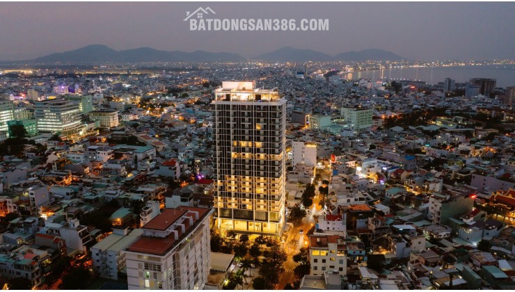 Bán Căn hộ Cao Cấp Centre Point Đà Nẵng - Giá 2.9 tỷ- Cho thuê 30tr/tháng