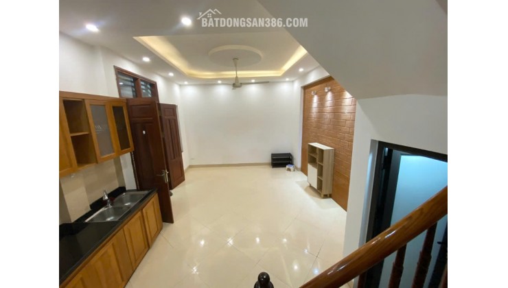 CHÍNH CHỦ CHO THUÊ NHÀ NGUYÊN CĂN TẠI 252 ĐƯỜNG NGỌC THỤY - NGỌC THỤY - LONG BIÊN - HÀ NỘI