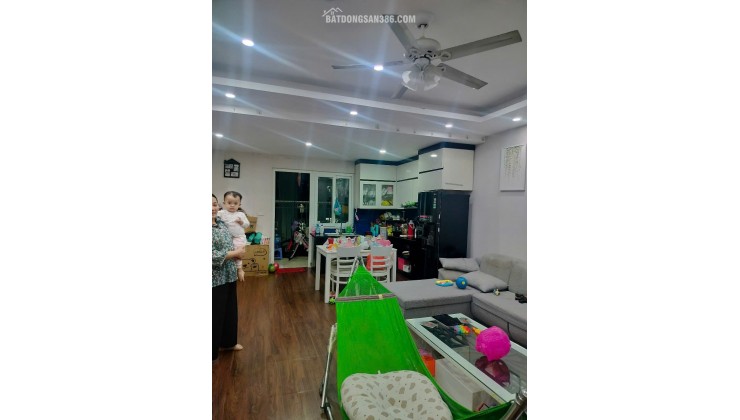 Cần bán căn hộ 77m² ban công hướng thoáng full nội thất, tại cụm 6 tòa KĐT Thanh Hà Cienco 5