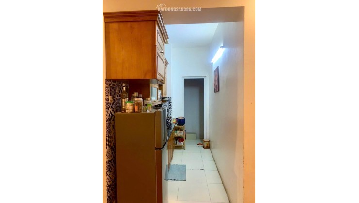 Cần bán căn hộ 2 ngủ tầng đẹp, full nội thất tại khu 3 tòa mới KDT Thanh Hà Cienco 5