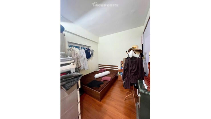 Chính chủ cần bán căn hộ 2 ngủ hướng Nam view thoáng, full nội thất mới tại KDT Thanh Hà Cienco 5
