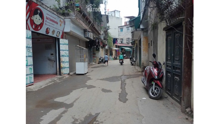 CHÍNH CHỦ CHO THUÊ TẦNG 1 TẠI NGÕ 477 NGUYỄN TRÃI - THANH XUÂN - HÀ NỘI.