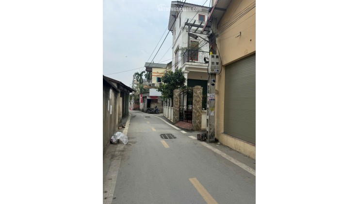 Chính chủ gửi bán căn hộ 68.5m2, nội thất thiết kế đồng bộ tại 5 tòa mới KDT Thanh Hà Cienco 5