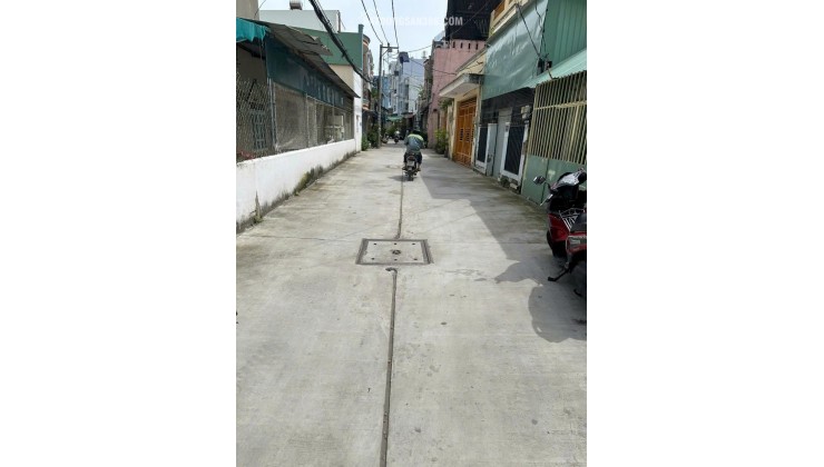 Bể Nợ Cần Bán Nhà 130m2 Đường Tân Xuân 5, Hóc Môn giá 700 Triệu, có Sổ Hồng Riêng.