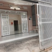 kẹt tiền bán gấp nhà ở Trung Chánh, Hóc Môn dt 53m2, sổ hồng riêng. Giá 850 triệu