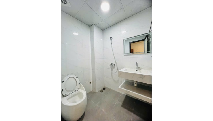 Bán nhà Lạc Long Quân, Xuân La, Tây Hồ, Hà Nội gấp