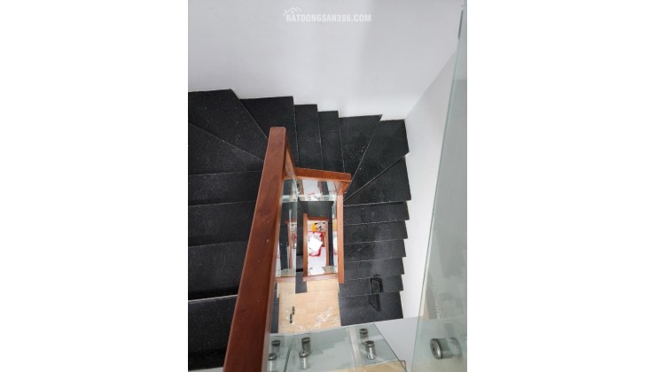 Sở Hữu Ngay Nhà Phú Diễn 46m2 Lô Góc Ô Tô Tránh Kinh Doanh Giá Chỉ 16.2 Tỷ