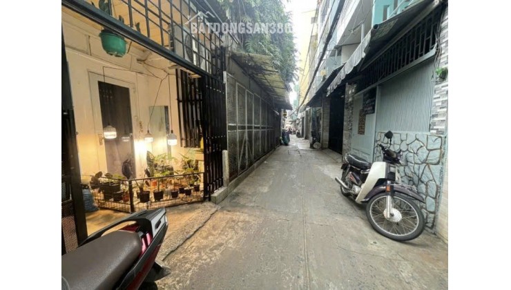 NHÀ ĐẸP NẰM NGAY TRUNG TÂM DIỆN TÍCH 68M2 CHỈ 8 TỶ SÁT MẶT ĐƯỜNG
